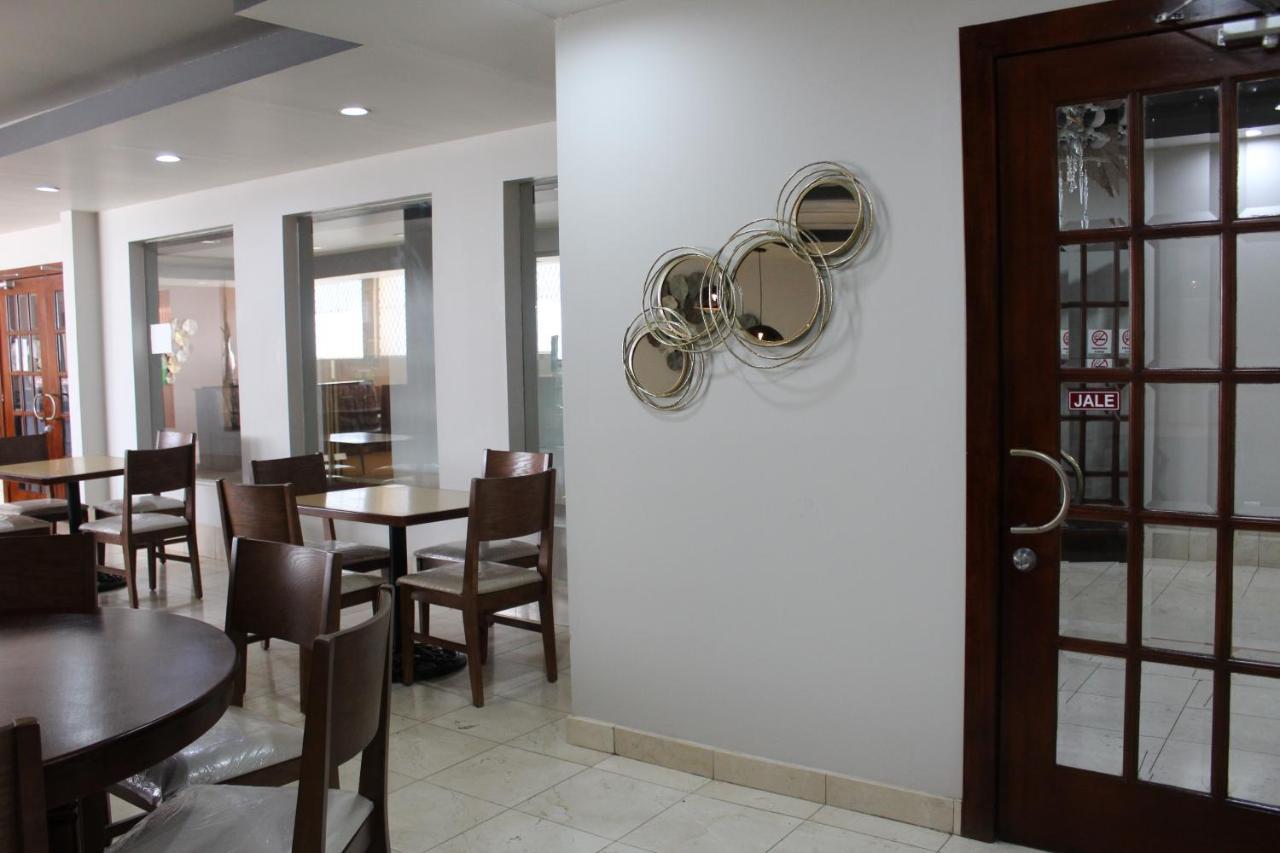 Hotel Adriana Hidalgo del Parral Buitenkant foto